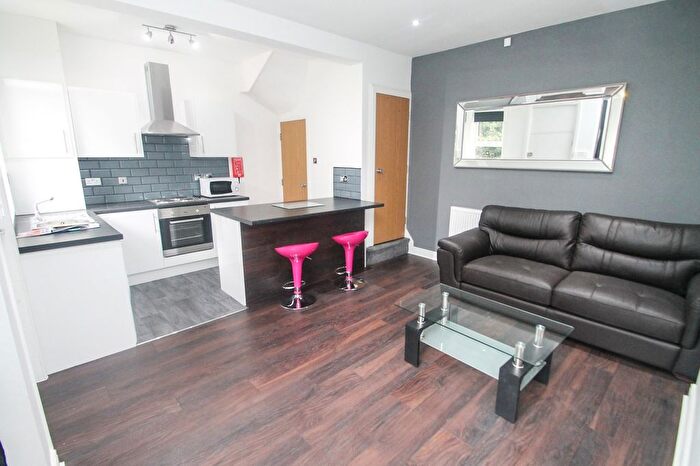 3 Bedroom Terraced House To Rent In Talbot Avenue, Burley, Leeds, West Yorkshire, LS4