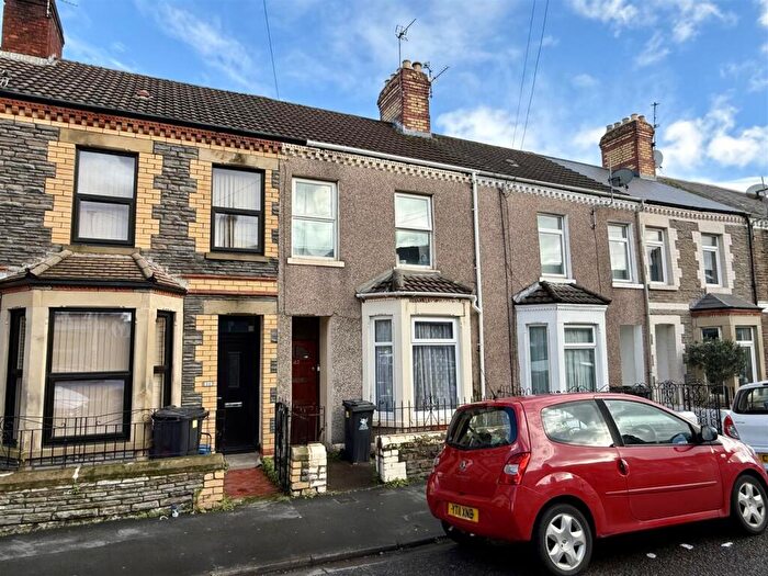 4 Bedroom House To Rent In Angus Street, Roath, CF24