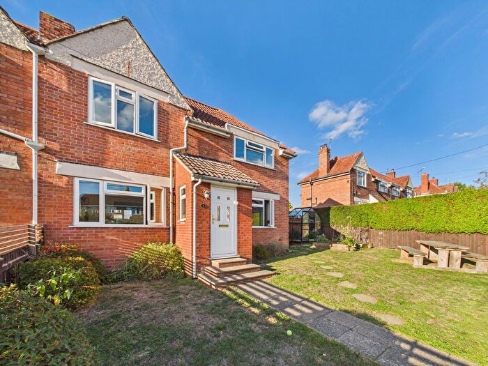 3 Bedroom Semi-Detached House For Sale In Stembridge, Kingsbury Episcopi, TA12