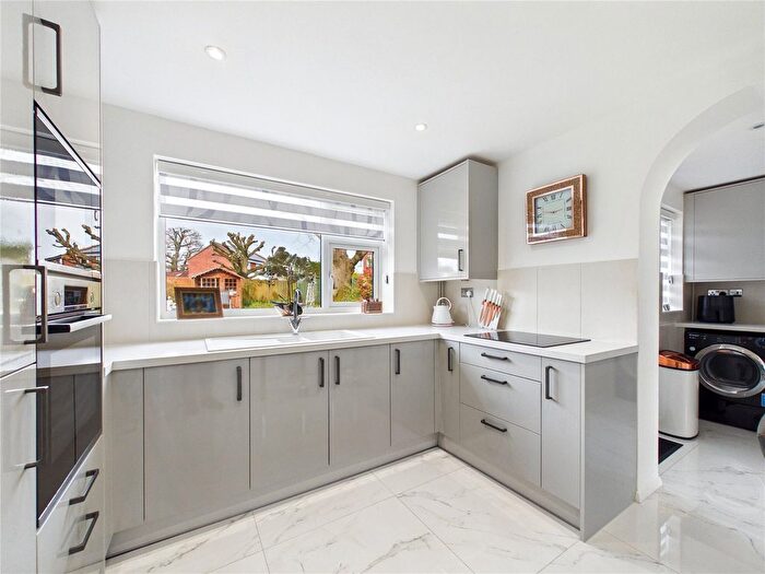 3 Bedroom Detached House For Sale In Platters Close, Ipswich, Suffolk, IP3