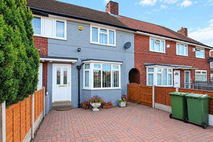 2 Bedroom Terraced House To Rent In Cardinal Square, Beeston, Leeds, LS11