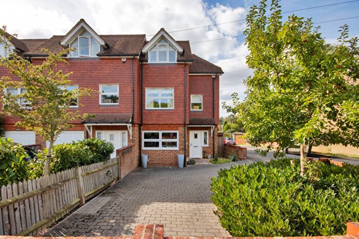 4 Bedroom End Terrace House For Sale In Lambarde Road, Sevenoaks, Kent, TN13