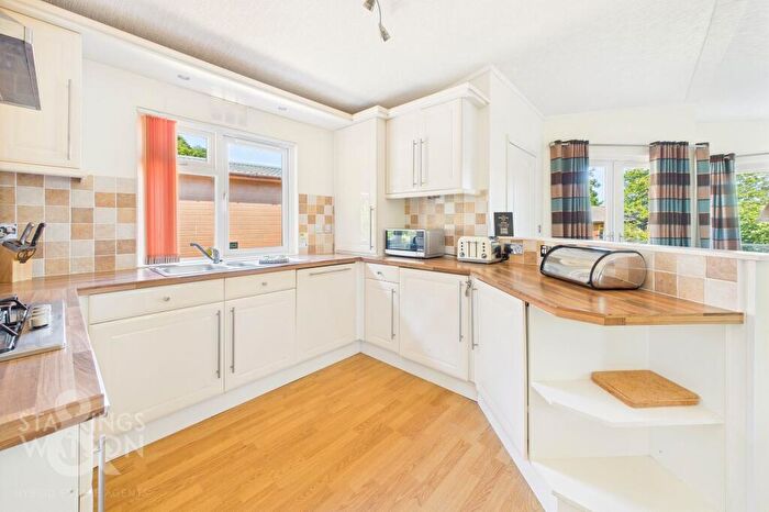 2 Bedroom Lodge For Sale In Waveney River Centre, Staithe Road, Burgh St. Peter, NR34