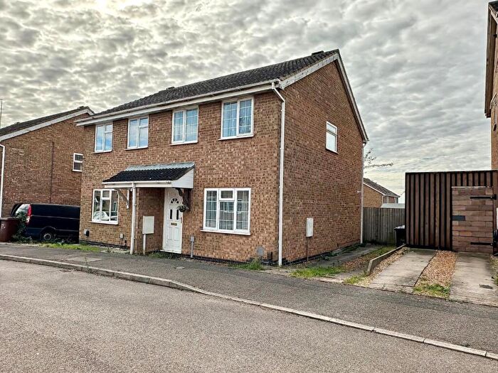 3 Bedroom Semi-Detached House For Sale In East Rising, East Hunsbury, Northampton, NN4