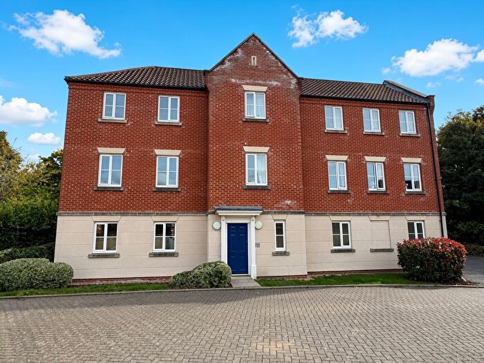 2 Bedroom Flat For Sale In Defiant Road, Norwich, NR6
