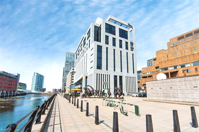 2 Bedroom Apartment For Sale In William Jessop Way, Liverpool, Merseyside, L3