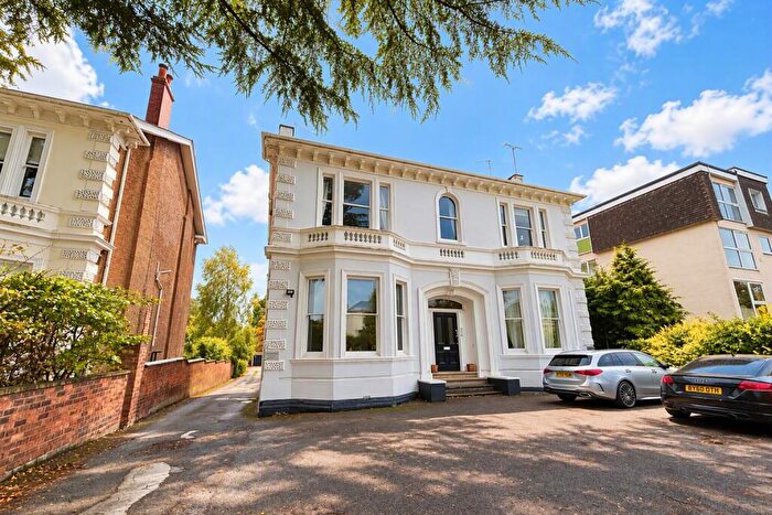 2 Bedroom Flat To Rent In Thurmaston Court, Kenilworth Road, CV32