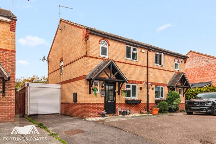 3 Bedroom Semi-Detached House For Sale In Coalport Close, Harlow, CM17