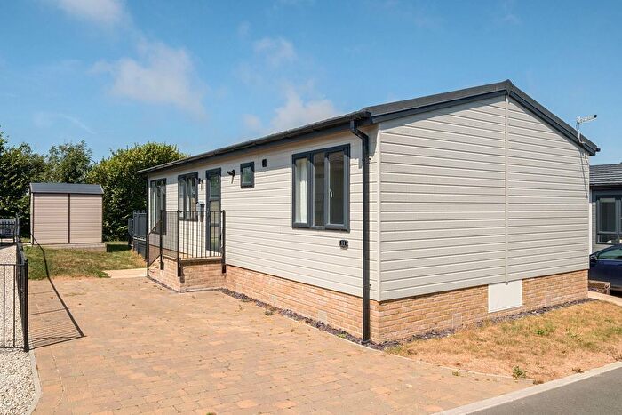 2 Bedroom Mobile/park Home For Sale In Apple Blossom Way, Meadowlands Court, Poundstock, Bude, Cornwall, EX23