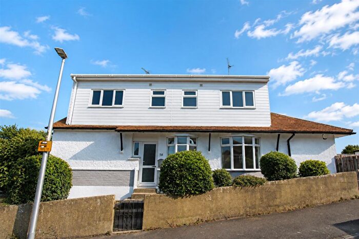 3 Bedroom Semi-Detached Bungalow For Sale In Eastcourt Lane, Gillingham, ME8