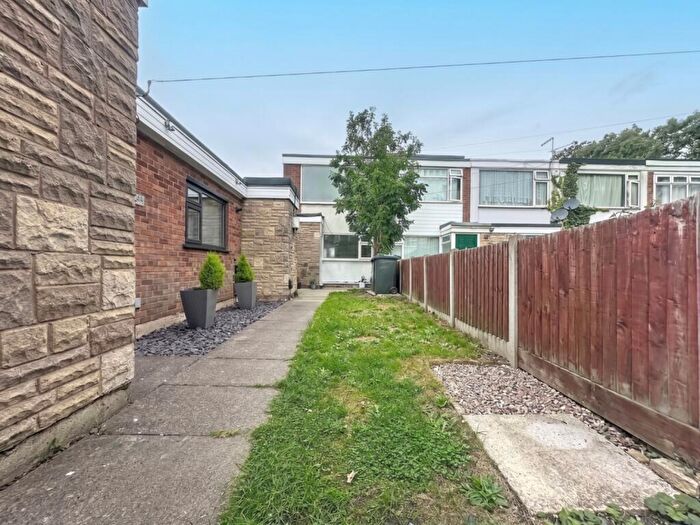 2 Bedroom End Of Terrace House For Sale In Telford Way, LE5