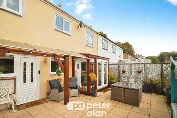 2 Bedroom Semi-Detached House For Sale In Brynavon, Blaenavon, Pontypool, NP4
