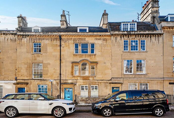 2 Bedroom Maisonette For Sale In New King Street, Bath, Somerset, BA1