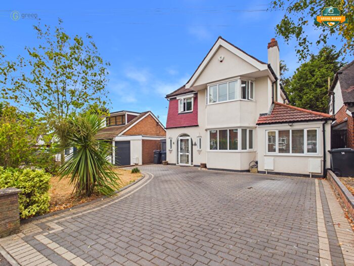 3 Bedroom Detached House For Sale In Red House Road, Stetchford, B33