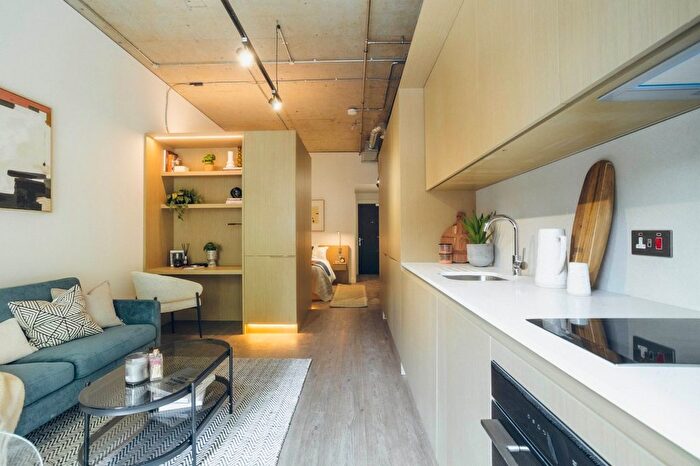 Property To Rent In Hammersmith Road, Hammersmith Broadway, W6