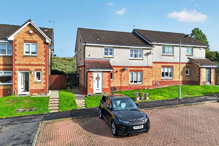 2 Bedroom Flat For Sale In Rose Gardens, Coatbridge, ML5
