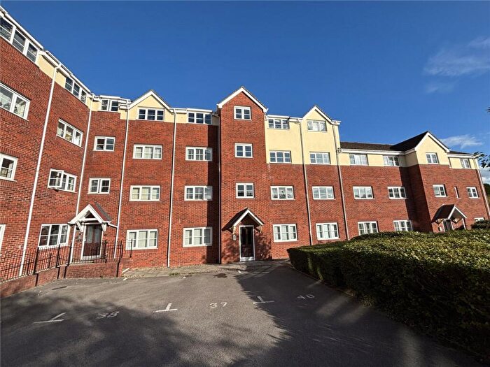 2 Bedroom Flat For Sale In The Waterfront, Exhall, Coventry, Warwickshire, CV7