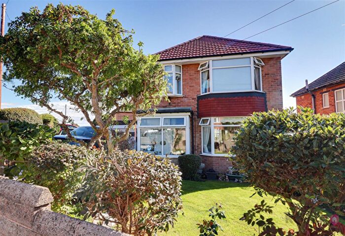 3 Bedroom Detached House For Sale In Charnock Wood Road, Sheffield, S12