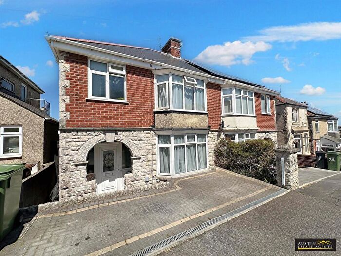 3 Bedroom Semi-Detached House For Sale In Everest Road, Rodwell, Weymouth, Dorset, DT4