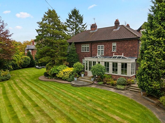 5 Bedroom Detached House For Sale In Longley Drive, Worsley, M28