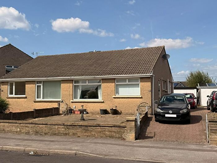 2 Bedroom Semi-Detached Bungalow For Sale In Oak Avenue, Bare, Morecambe, LA4