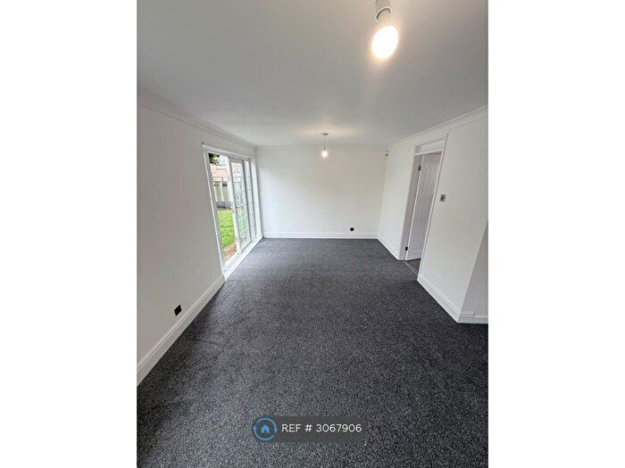 2 Bedroom End Of Terrace House To Rent In Broomlee Close, Newton Aycliffe, DL5