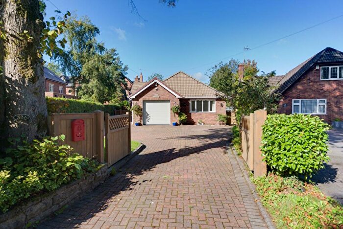 3 Bedroom Detached Bungalow For Sale In Cross Lane, Mossley, CW12
