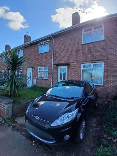4 Bedroom Semi-Detached House To Rent In Cunningham Road, Norwich, Norfolk, NR5