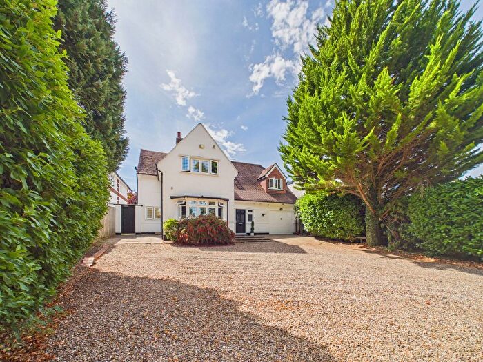 4 Bedroom Detached House For Sale In Dalby Avenue, Bushby, LE7