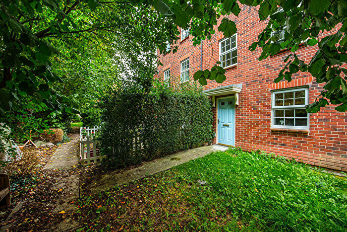 4 Bedroom Town House For Sale In Horton Way, Stapeley, Nantwich, CW5