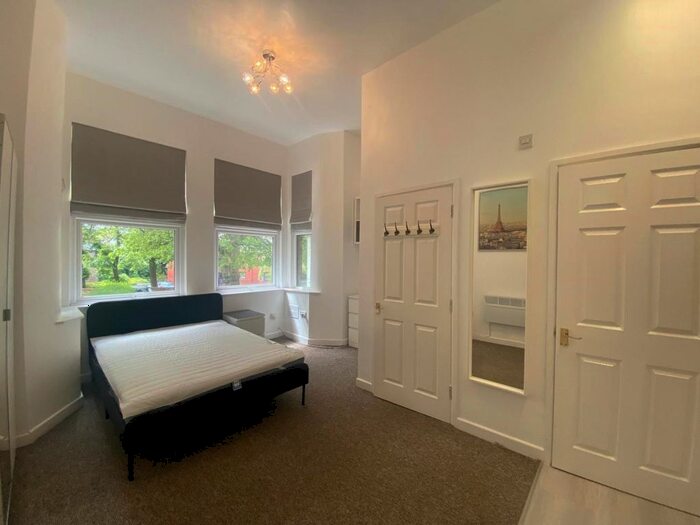 Studio To Rent In Greenheys Road, Toxteth, L8