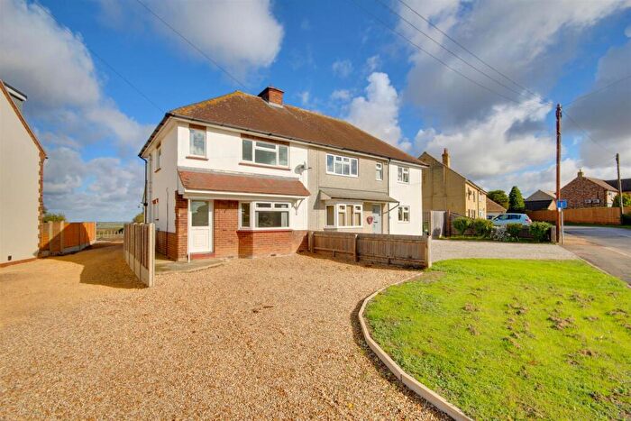 3 Bedroom Semi-Detached House For Sale In Warboys Road, Pidley, PE28