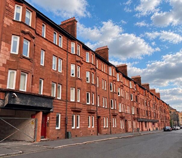 2 Bedroom Flat To Rent In George Street, Paisley, Renfrewshire, PA1