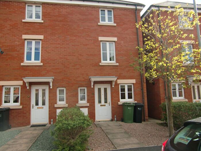 4 Bedroom Semi-Detached House To Rent In Staddlestone Circle, Hereford, HR2