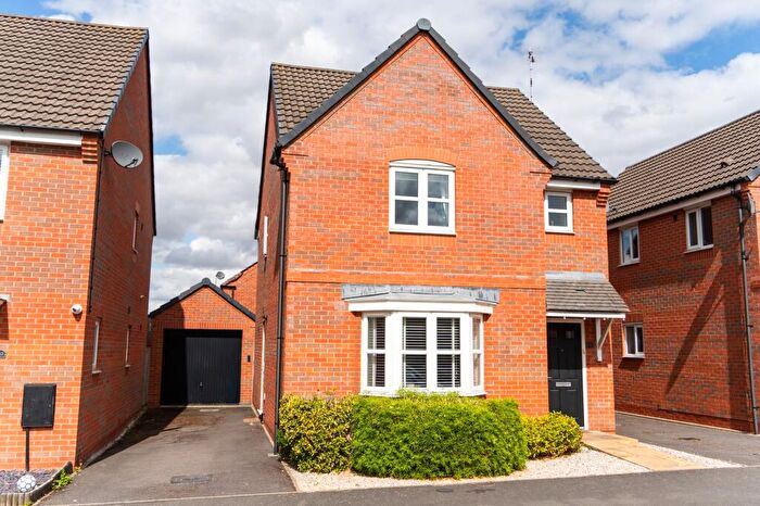3 Bedroom Detached House For Sale In Fielders Drive, Scraptoft, LE7