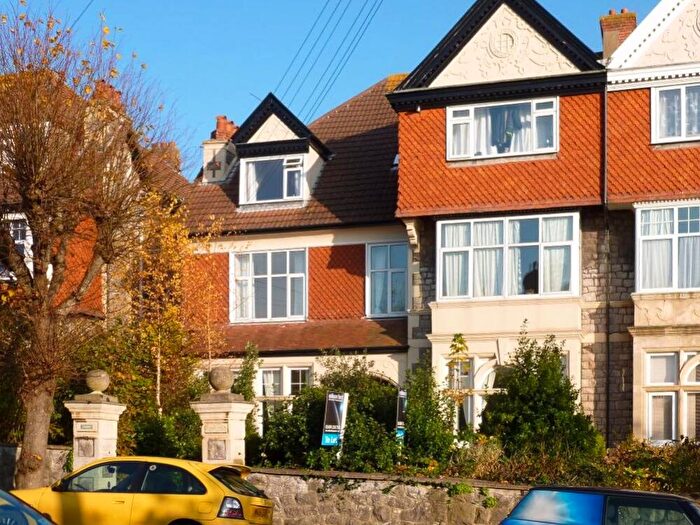 1 Bedroom Flat To Rent In Trewartha Park, Weston-super-Mare, Somerset, BS23