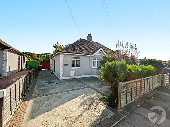 3 Bedroom Bungalow For Sale In Days Lane, Sidcup, Kent, DA15