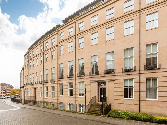2 Bedroom Flat To Rent In St Vincent Place, New Town, City Centre, EH3