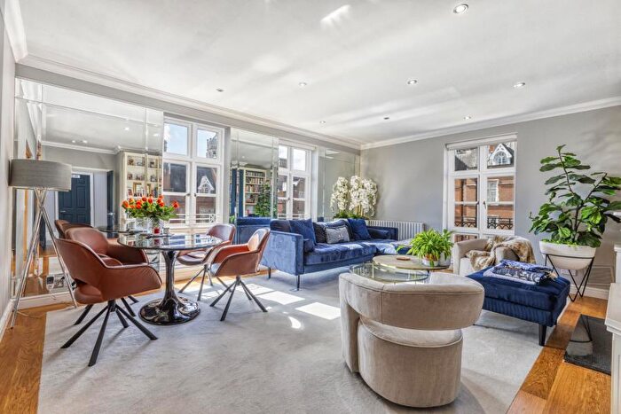 3 Bedroom Apartment To Rent In Virginia Park, Virginia Water, Surrey, GU25