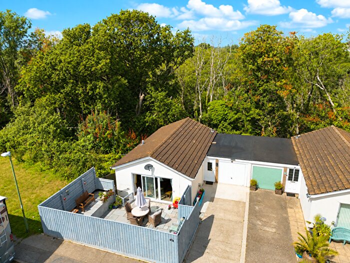 3 Bedroom Link Detached House For Sale In Green Park Road, Preston, Paignton, TQ3