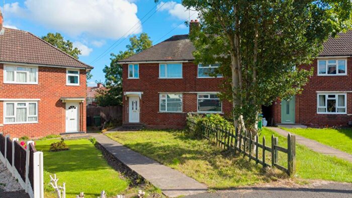 3 Bedroom End Of Terrace House For Sale In Telford Close, Smethwick, B67