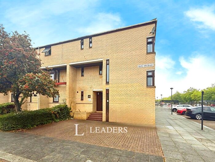1 Bedroom Flat For Sale In North Twelfth Street, Milton Keynes, MK9