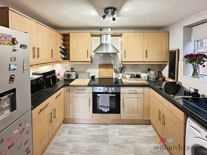 2 Bedroom Flat To Rent In Fairfax Street, Lincoln, LN5