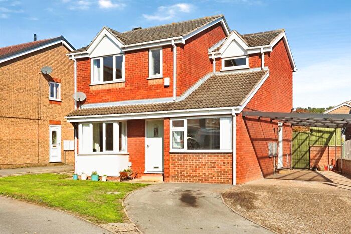 3 Bedroom Detached House For Sale In Woodhill Avenue, Gainsborough, DN21