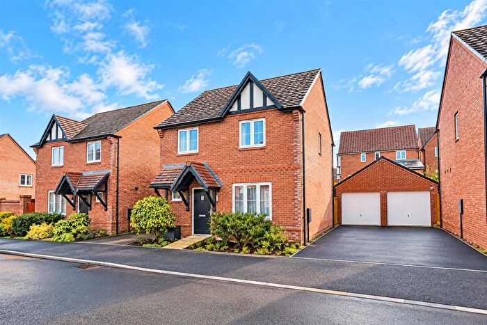 4 Bedroom Detached House For Sale In Needs Drive, Bideford, EX39