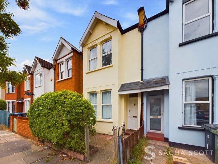 2 Bedroom Terraced House For Sale In Queens Road, New Malden, KT3