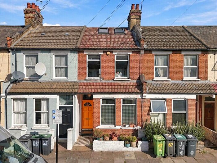 3 Bedroom Terraced House For Sale In Rosebery Avenue, London, N17