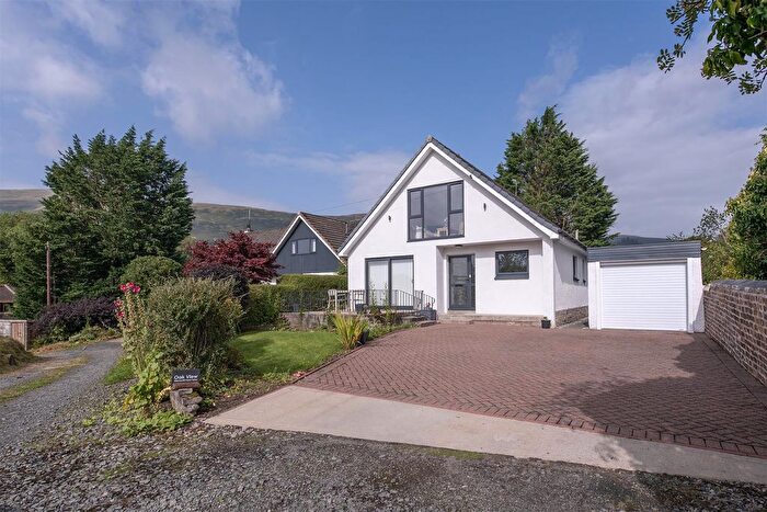 4 Bedroom Detached House For Sale In Oak View, Lower Mains, Dollar, FK14