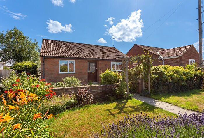 3 Bedroom Detached Bungalow For Sale In Firthland Road, Pickering, YO18
