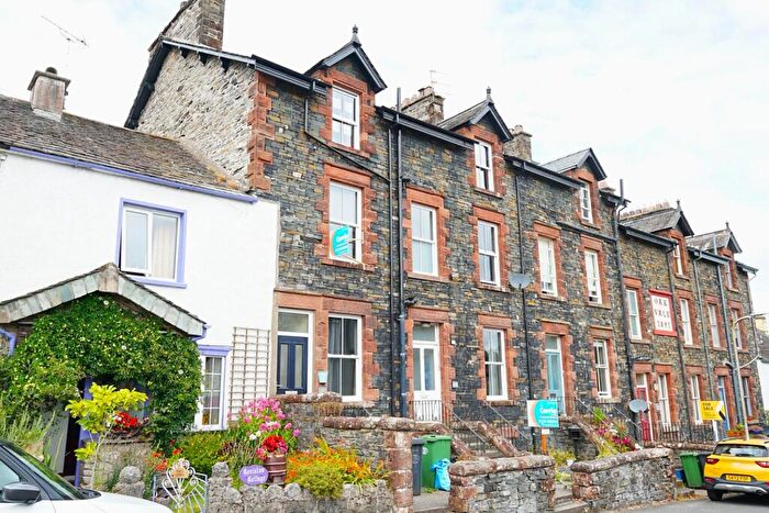 4 Bedroom Apartment For Sale In Penny Bridge, Ulverston, LA12